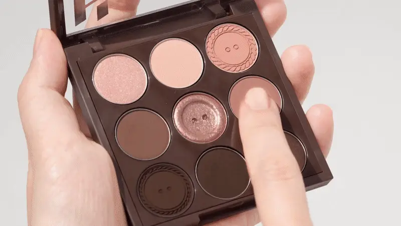 2022秋冬新品〖Neat Collection〗韓國 Holika Holika My Fave Mood Eye Palette 9色眼影盤 #Button Up 鈕扣盤