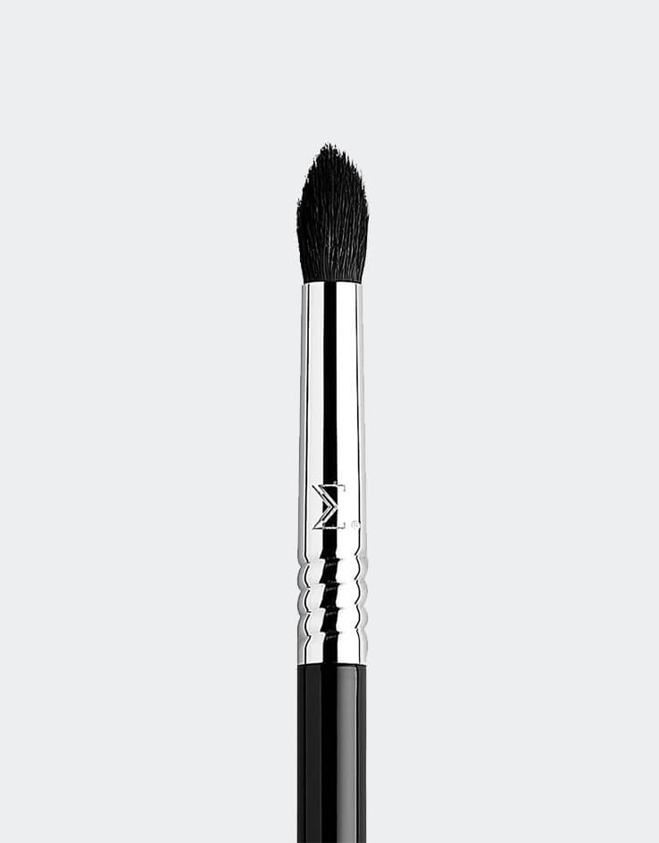 Sigma Beauty E45 TAPERED BLENDING BRUSH | E45 眼影暈染掃