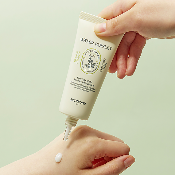 韓國 SkinFood Pantothenic Water Parsley Silence Essence 水芹菜抗痘純素精華 - 70ml