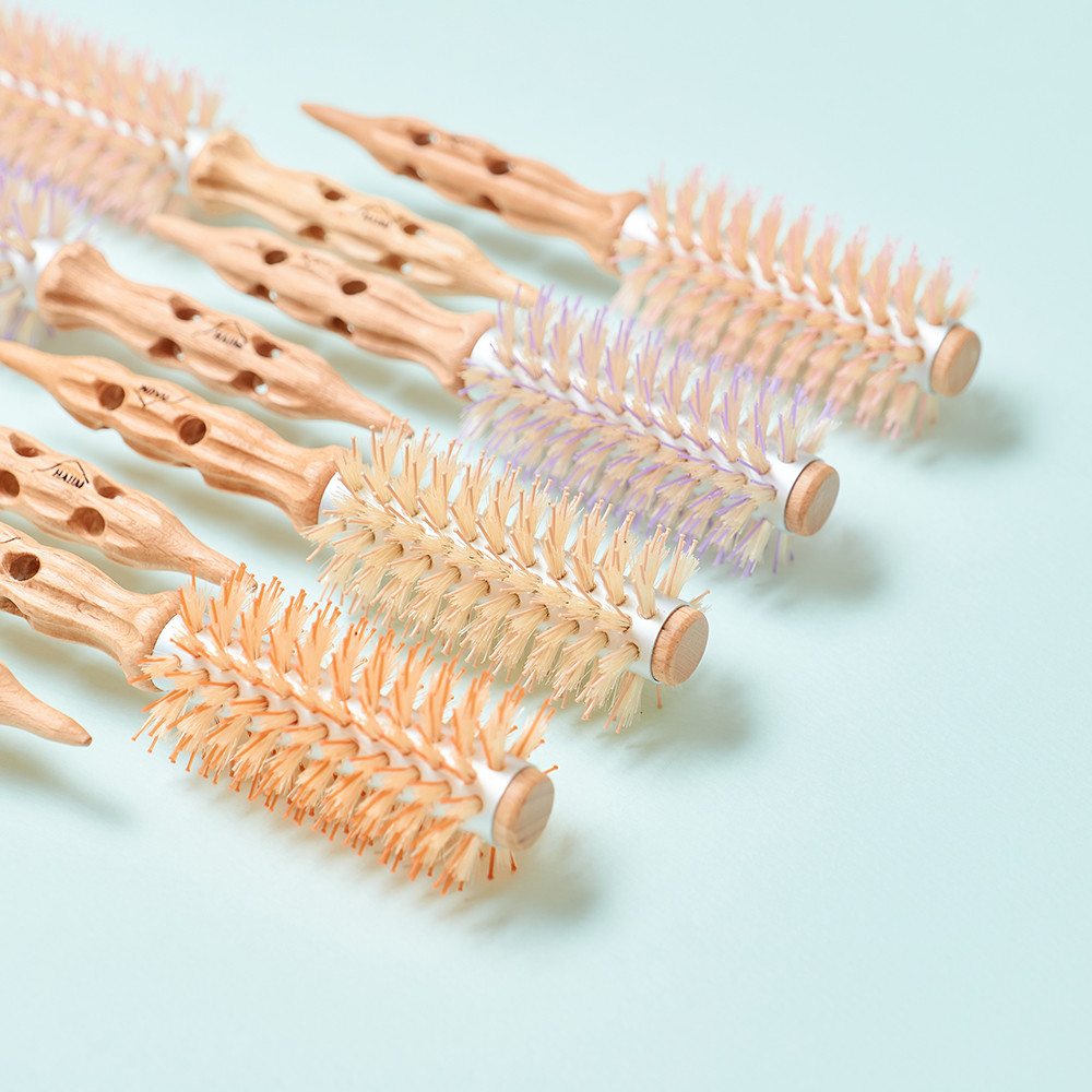 韓國 HAUM Bangs Roll Brush 34mm空氣瀏海造型豬鬃圓梳 - 4色選擇 韓國 HAUM Bangs Roll Brush 34mm空氣瀏海造型豬鬃圓梳 - 4色選擇