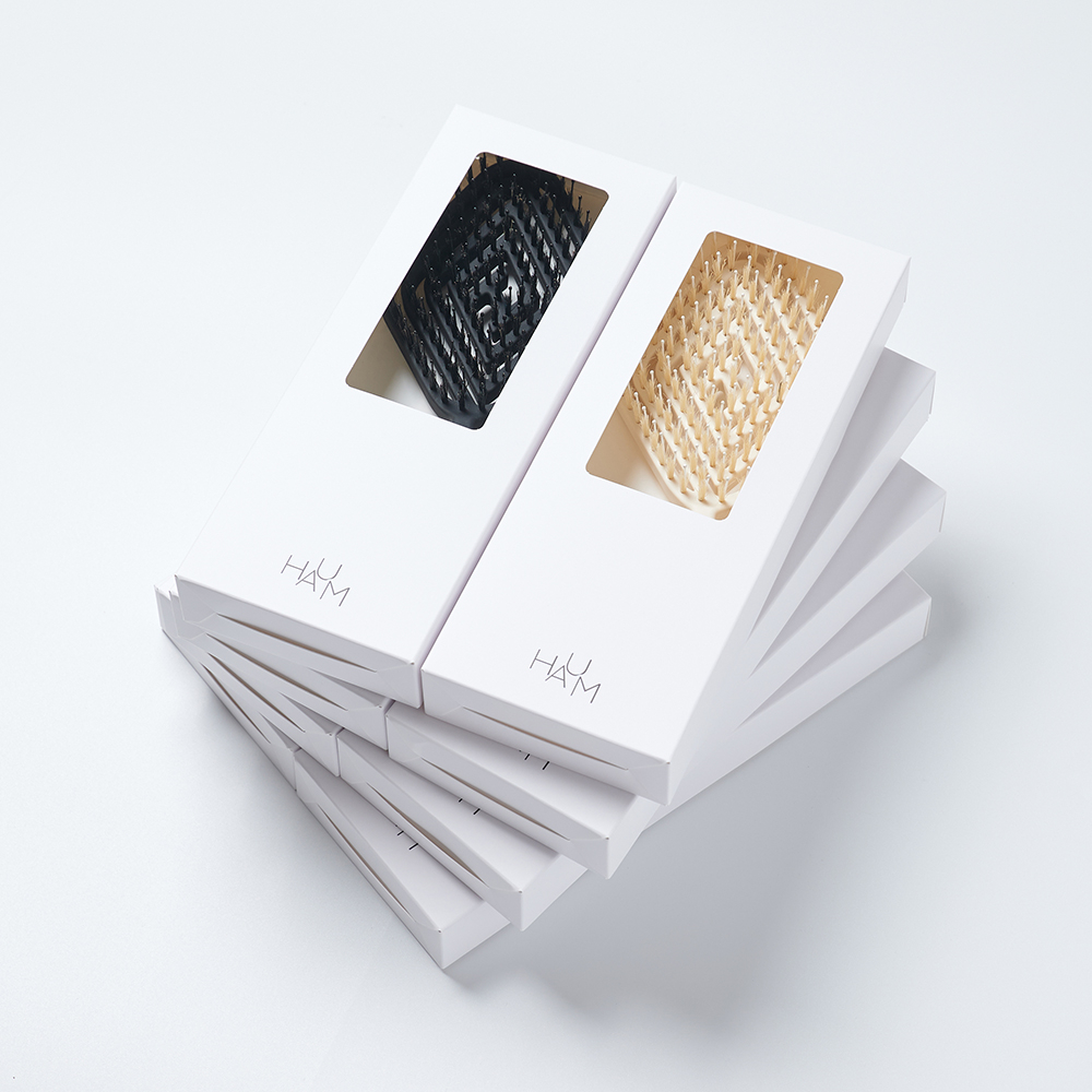 告別扁塌頭~韓國 HAUM Volume Cushion Brush 空氣感蓬鬆髮型豬鬃毛梳 - 2色選擇 告別扁塌頭~韓國 HAUM Volume Cushion Brush 空氣感蓬鬆髮型豬鬃毛梳 - 2色選擇