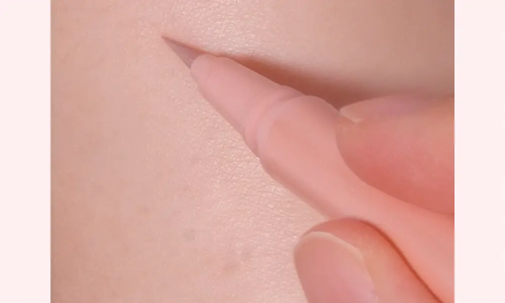 新色入!韓國 BBIA Last Glitter Highliner 卧蠶提亮閃亮眼影液筆(#01-04) - 4色選擇