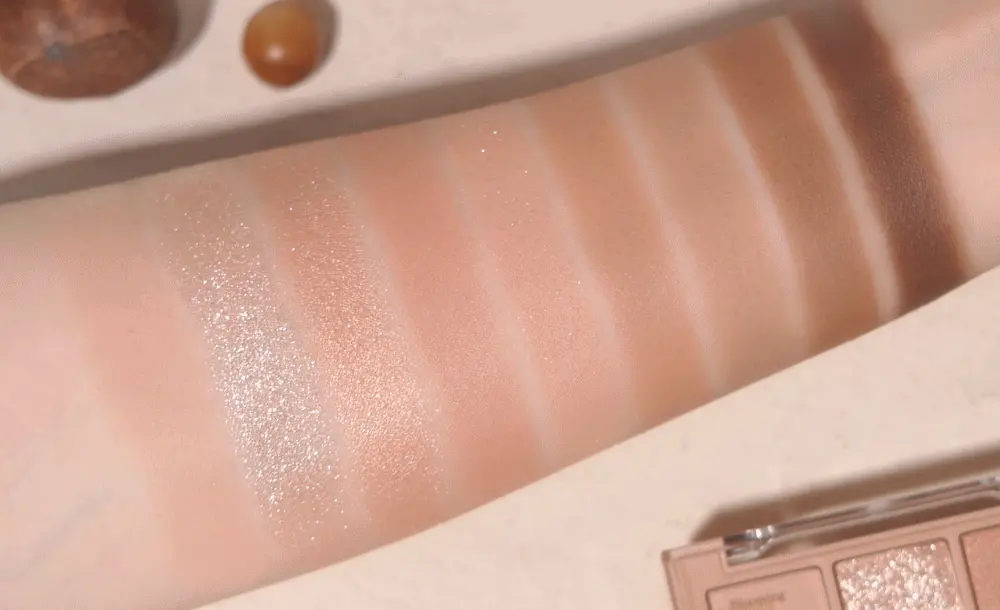 🌰 Muted Nuts 系列 🌰 韓國 Dasique Shadow Palette 9色眼影盤 - #24 Muted Nuts