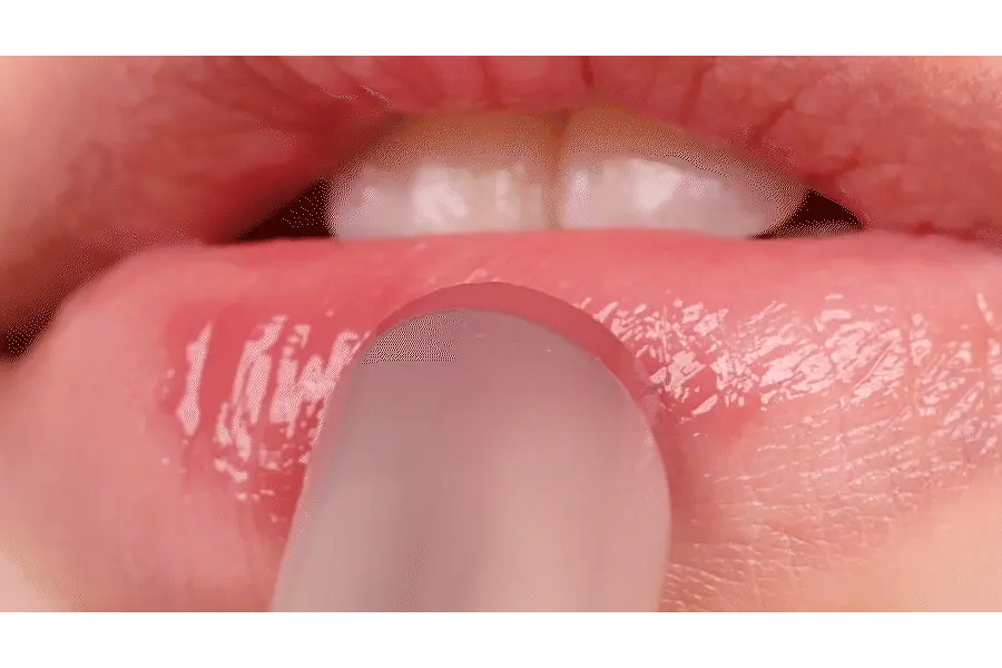 23FW新品!#Dusty on the NUDE系列 💦 韓國 Romand Glasting Melting Balm 🫠果凍玻璃水感純素潤唇膏 (#10-15) - 6色選擇