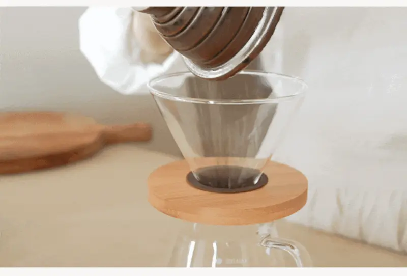 韓國 HeveBlue Salmon Care Centella Toner 三文魚子積雪草弱酸性舒緩保濕爽膚水 - 200ml