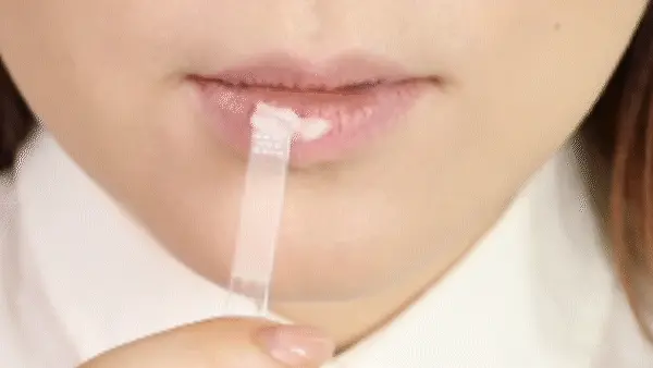 【化解護唇No.1】唇死皮救星!韓國 KOCOSTAR Peach Duo Duo Lip Scrub & Lip Oil In Cream 水蜜桃嘟嘟唇2 In 1 護理(唇磨砂+護唇霜)