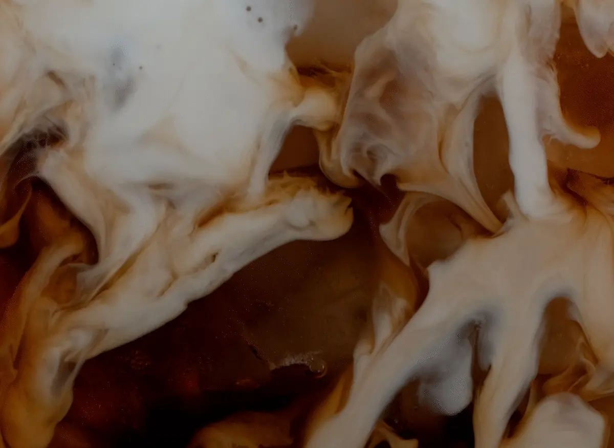 🌰新品限量送手機支架☕韓國 mude 23FW Shawl Moment Eyeshadow Palette 十色眼影盤 #05 Toffee Nut Latte 拖肥果仁拿鐵