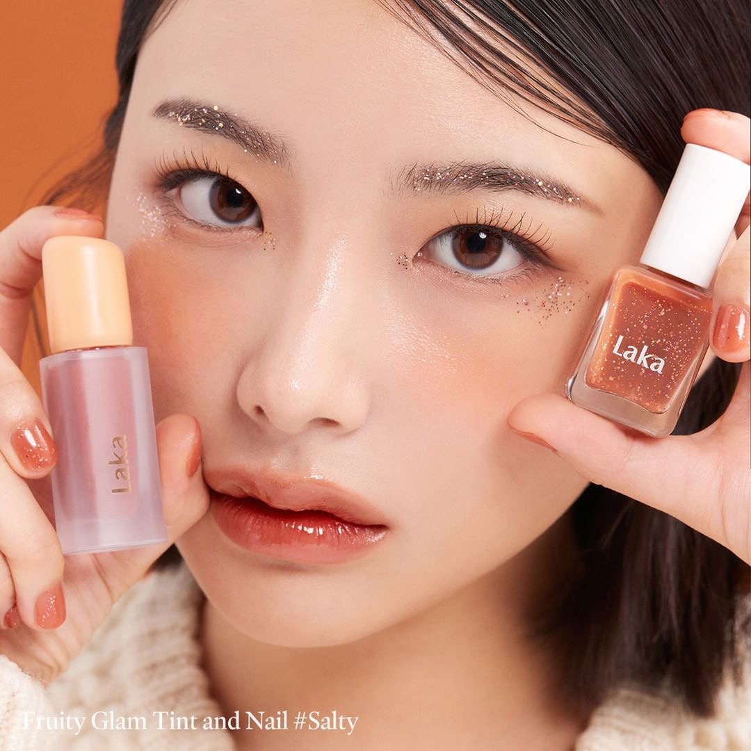 節日限定套裝🎁 送指甲油！Laka Glam Lip and Nail Holiday Edition 果汁水光純素唇釉 + 指甲油 限量SET - 108 Salty Edition