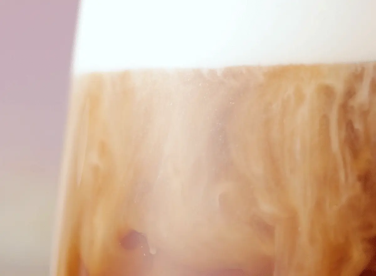 🌰新品限量送手機支架☕ 韓國 mude Shawl Moment Eyeshadow Palette 十色眼影盤 #06 Vanilla Tea Latte 低飽和調雲呢拿茶拿鐵