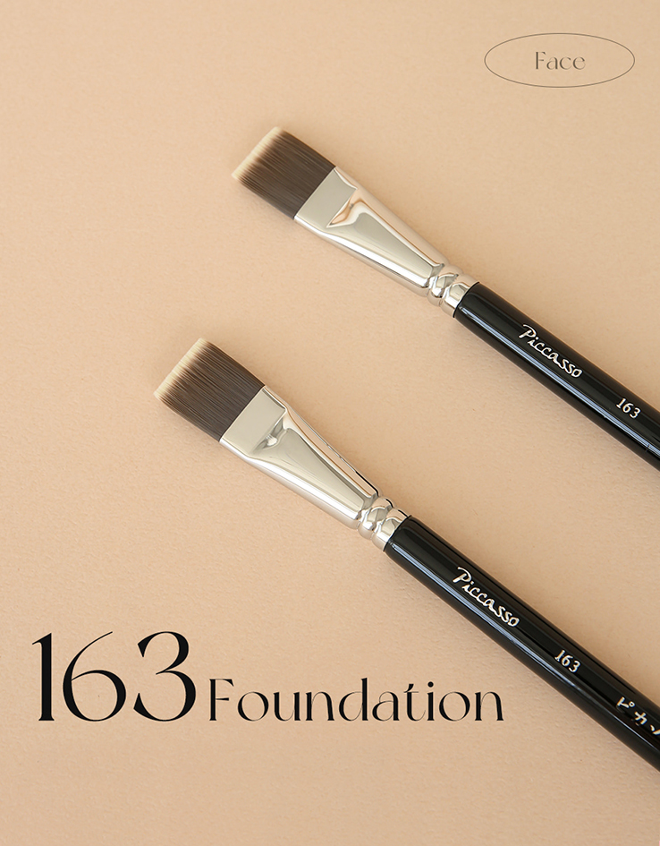 韓國 Piccasso Foundation Brush 專業級黑柄粉底掃 #163