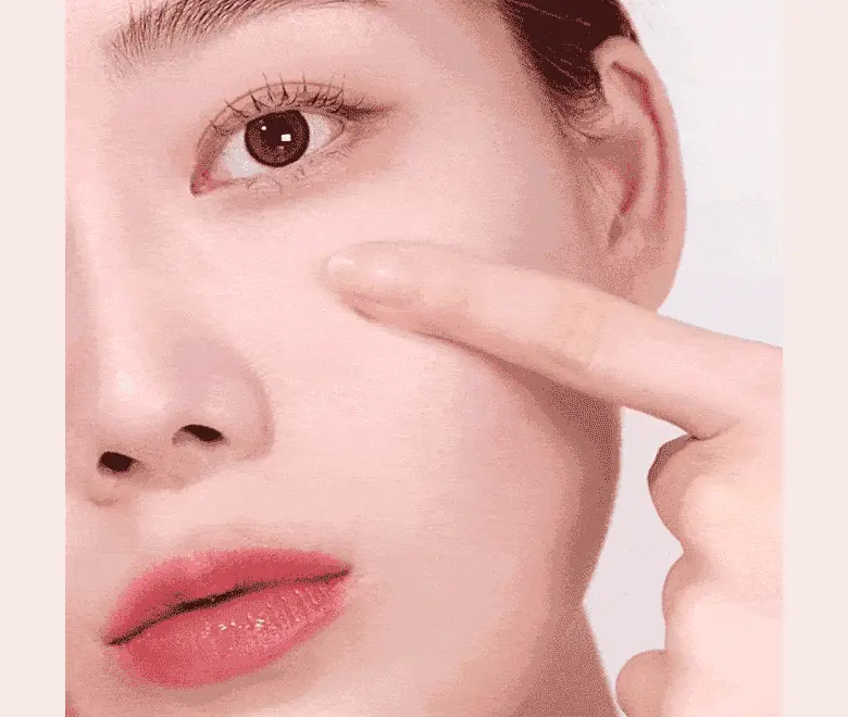 韓國 WakeMake Water Velvet Cover Cushion 水感絲絨純素粉底氣墊 – 4色選擇