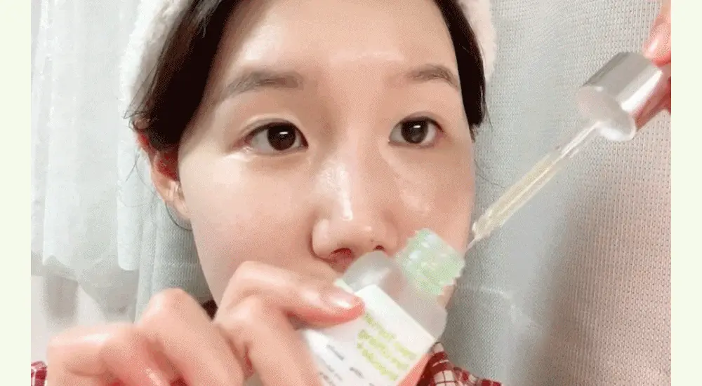 韓國 Sungboon Editor Green Tomato Pore Lifting Ampoule+ 綠番茄緊緻收毛孔安瓶精華 - 30ml