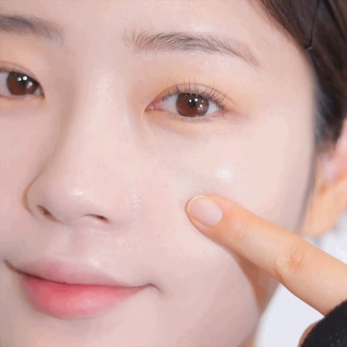 天生無瑕陶瓷肌~韓國 Amuse Ceramic Skin Perfector Cushion 完美陶瓷肌純素氣墊粉底 SPF40 PA++ - 4色選擇