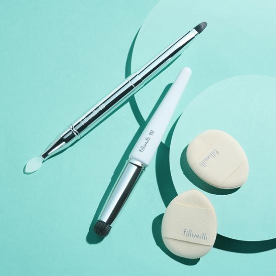 韓國 Fillimilli Glowy Overlip Brush Duo 亮面唇掃+暈染唇掃+迷你手指粉撲 - 4件套裝