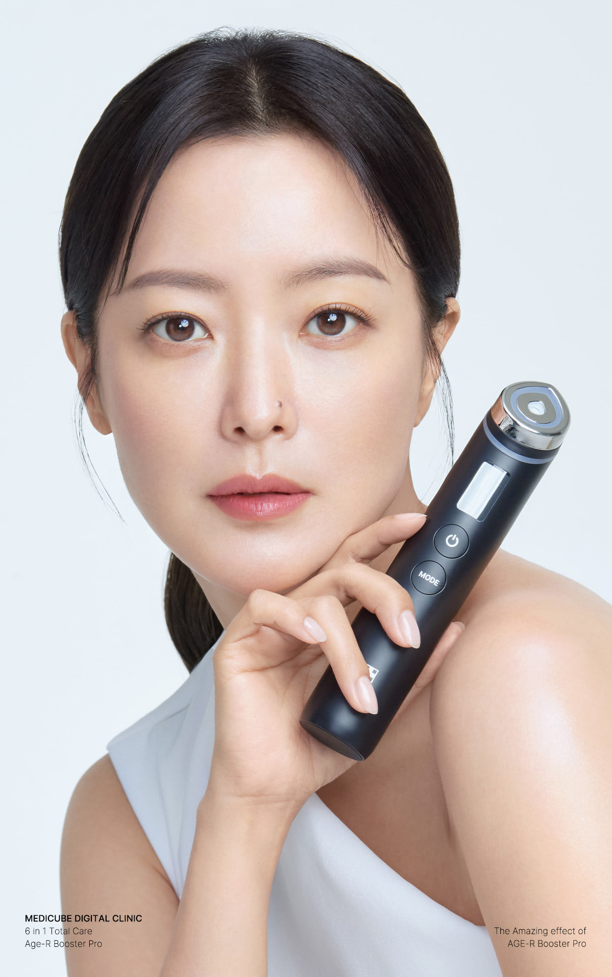 下單照價93折! 韓國No.1美容儀！Medicube Age-R Booster Pro 智慧6in1多功能美容儀 - 黑色