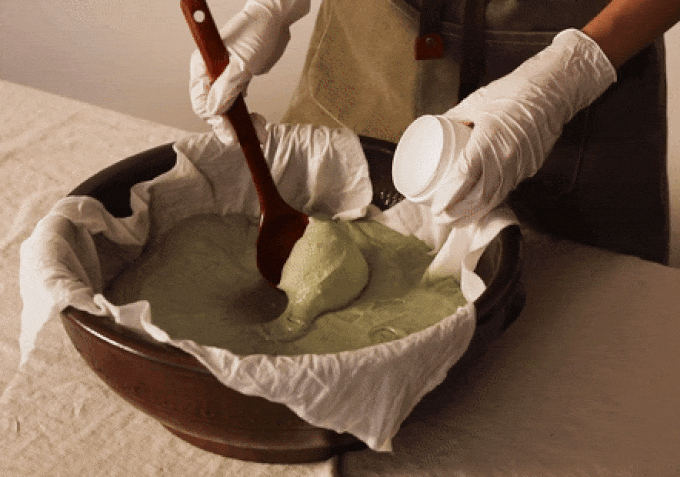 軟糯年糕潔面 去暗沉~韓國 Arencia Fresh Royal Rosehip Cleanser 粉紅盧薈皇家玫瑰果大米年糕卸妝潔面膏 - 120g