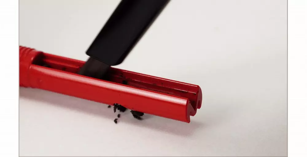 新色入!24新版~韓國Clio Kill Brow Auto Hard Brow Pencil 雙頭平頭眉筆(#01-07) - 7色選擇