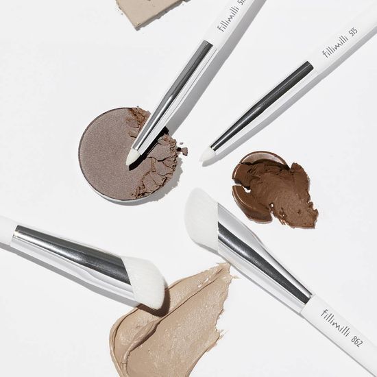 韓國 FilliMilli Detailed Contour Brush Duo 細節面部輪廓掃具套裝(#515 尖細筆型修容 +#862 修容掃 + 送雙面雙料修容手指粉撲)