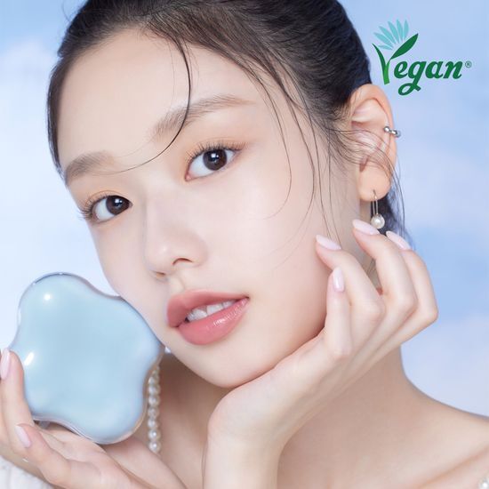 韓國kitts星級化妝室共同研發～etude Cloud Filter Cushion SPF42 PA+++ ☁️ 雲朶濾鏡柔軟亮澤氣墊粉底 - 4色選擇