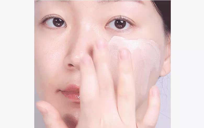 韓國 Wakemake Seamless Wear Foundation SPF30 PA+++ 無縫裸感貼服半霧面粉底液 - 6色選擇