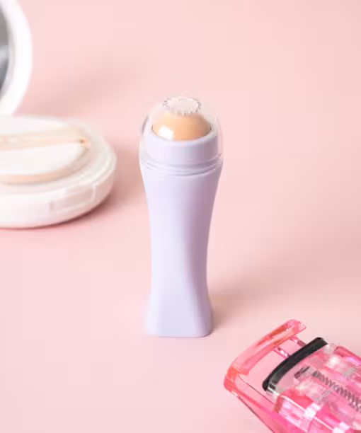 吸面油珠珠～韓國 Daiso Portable Oil Removal Roller 便攜天然火山石吸油珠珠滾輪