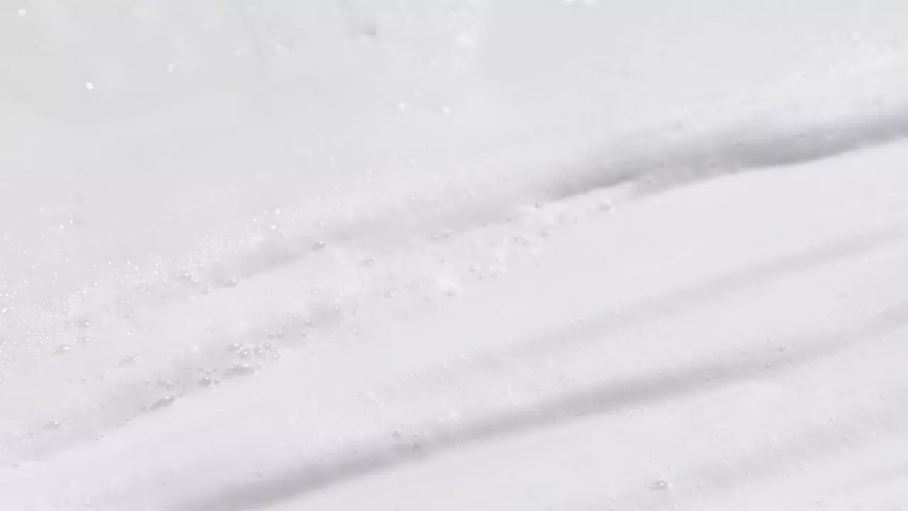 痤瘡痘痘肌護理~韓國 RoundLab Pine Calming CICA Cleanser 松樹積雪草鎮靜袪痘清爽潔面乳 - 150ml