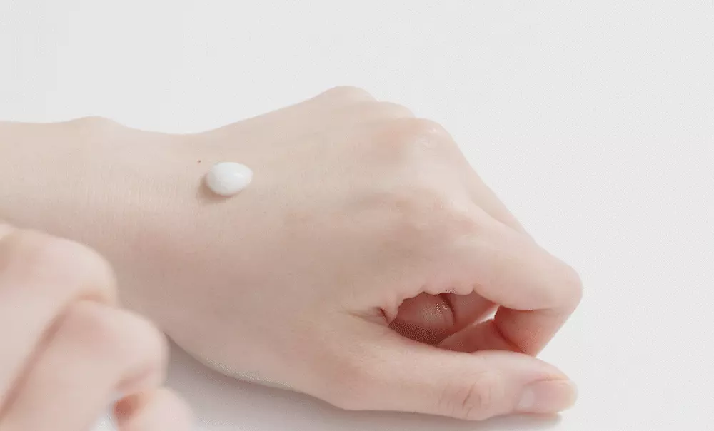 韓國 Round Lab Pine Calming CICA Cream 松樹積雪草集中鎮靜袪痘面霜 - 50ml