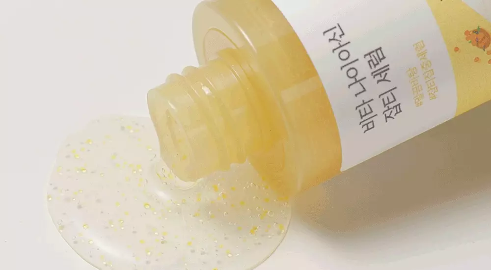 淡斑去暗沉～韓國Round Lab Vita Niacinamide Dark Spot Serum 🌟專利複合維他命維B3美白淡斑精華 - 30ml