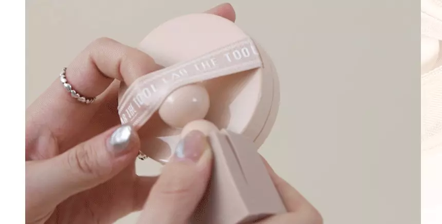 OliveYoung高評滿分氣墊!韓國 The Tool Lab Stamp Skinfit Cushion Glow + Brush 120小時持久自然水光薄透粉底氣墊連印章掃 - 3色選擇