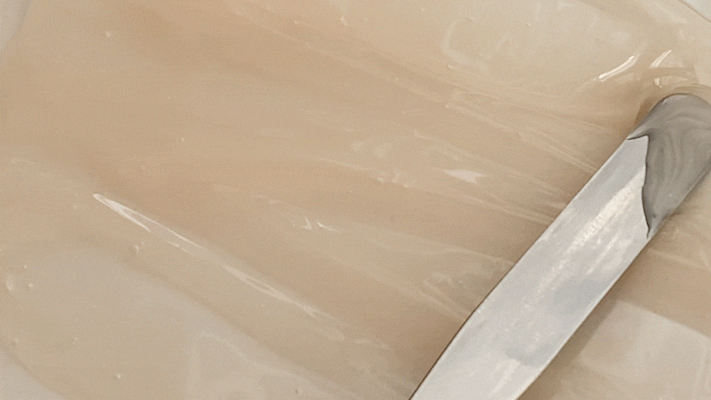 韓國 HEVEBLUE Salmon Fruity Centella Body Wash 三文魚子PDRN X 鮮果萃取 X 積雪草水潤修護身體沐浴露 - 300ml