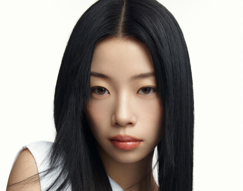 【👜💄掛飾唇釉】 ENTROPY Charm Tint #Glossy Gel Line 時尚金屬扣環✨持久水光唇釉  (#C1-C10) - 10色選擇