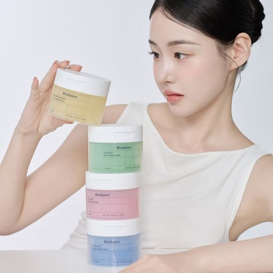 比CICA強5倍鎮靜力~韓國 Biodance Sea Kelp Gel Toner Pads 💚海藻深層滋養舒緩減紅收毛孔水凝膠爽膚濕敷棉片 - 60片裝 比CICA強5倍鎮靜力~韓國 Biodance Sea Kelp Gel Toner Pads 💚海藻深層滋養舒緩減紅收毛孔水凝膠爽膚濕敷棉片 - 60片裝