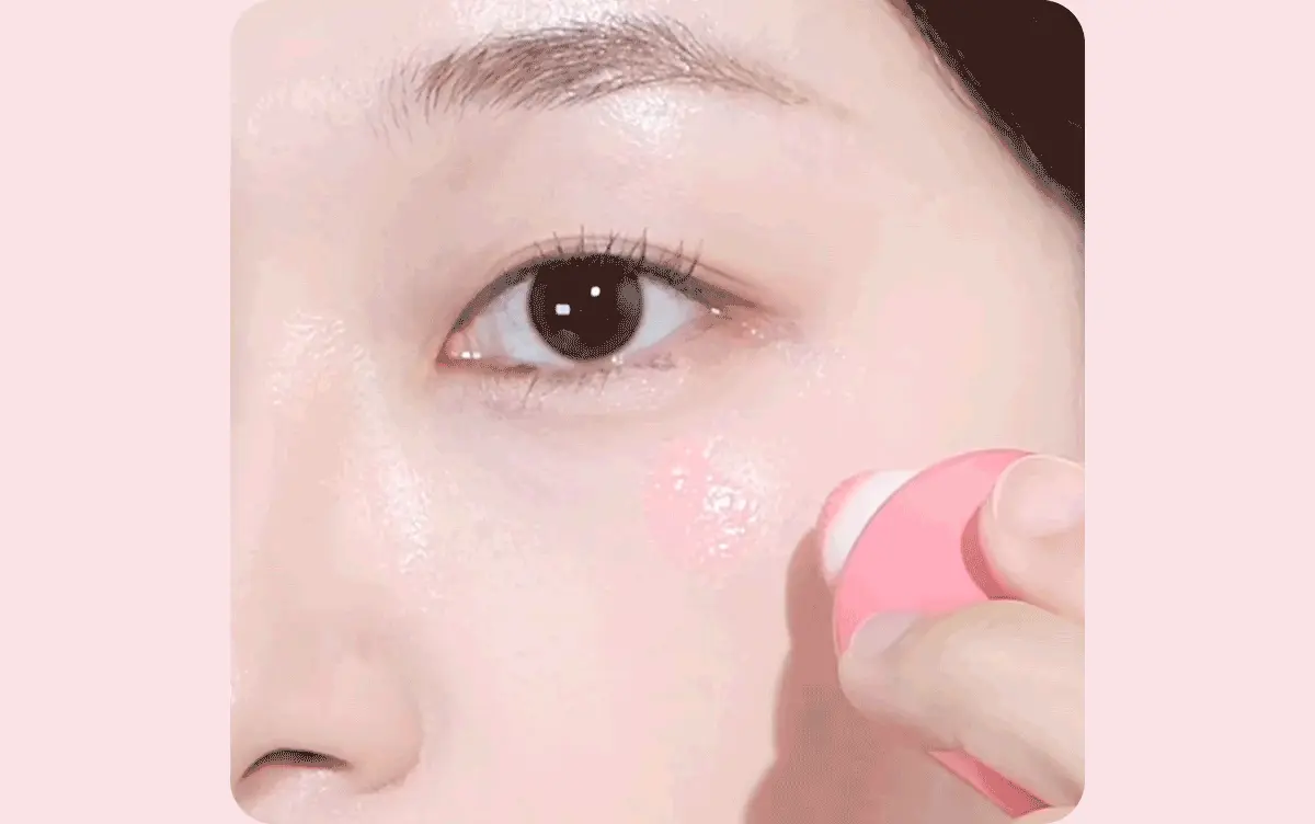 新色入!眼下校正 X 水潤霧面胭脂~ 韓國 Wakemake Shaking Blur Cheek 水潤霧化柔焦搖搖胭脂液(#01-07) - 6色選擇