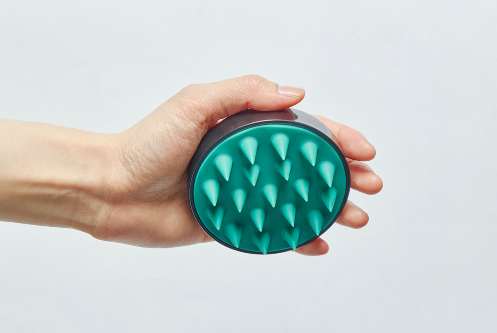 韓國 Plu Therapy Scalp Massage Brush 頭皮去角質矽膠按摩器 韓國 Plu Therapy Scalp Massage Brush 頭皮去角質矽膠按摩器