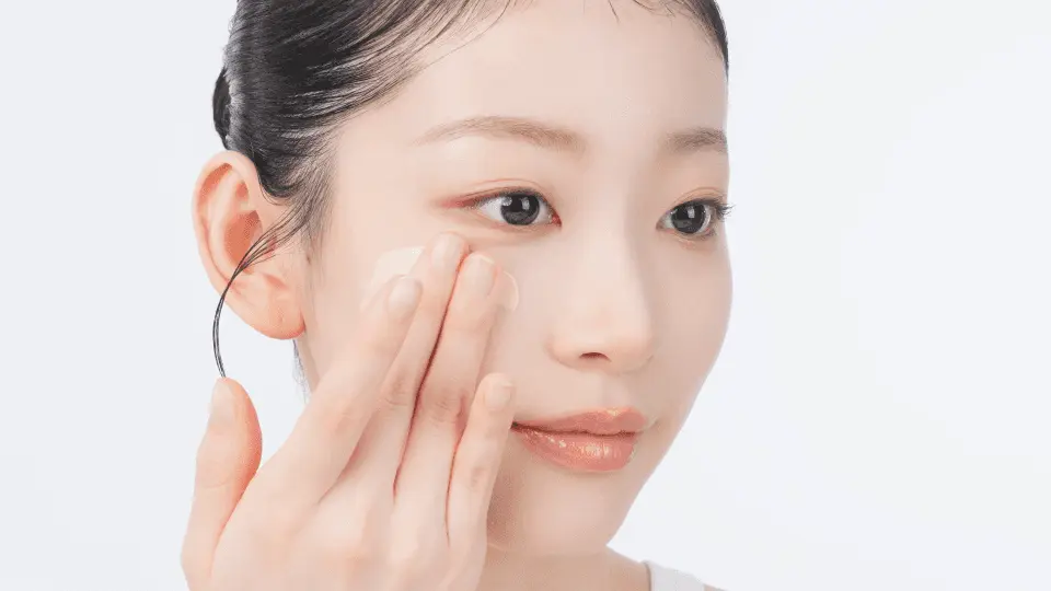 連續3年化解🏆 30秒完妝零粉感～numbuzin No.3 No Filter Tone-Up Sun Serum 防曬精華X提亮X陶瓷肌素顏霜 SPF50+ PA++++ (柔焦霧面/光澤) - 2款選擇