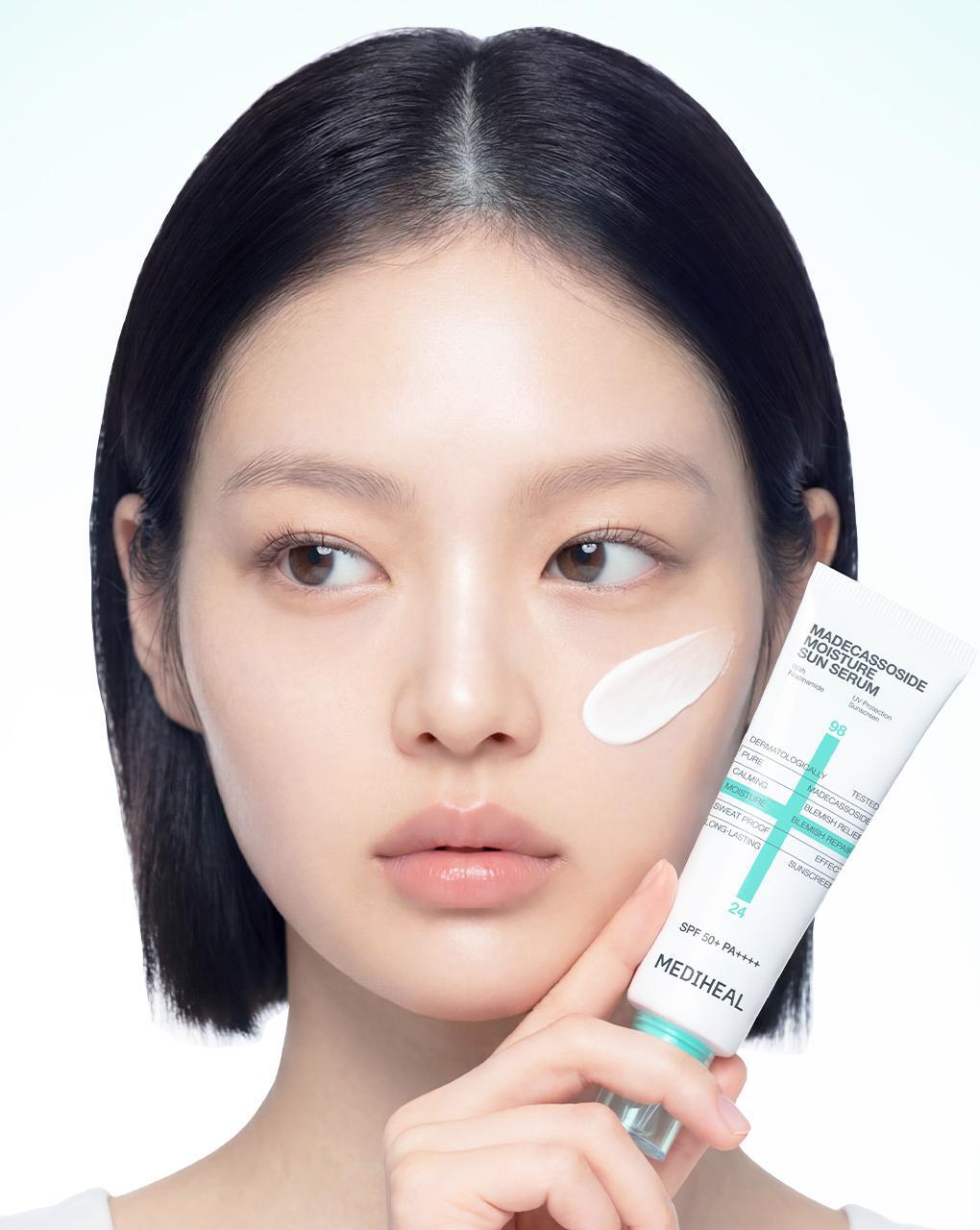 【限量1+1 SET】79%精華成份！韓國 MediHeal Madecassoside Moisture Sun Serum 98%純度積雪草保濕舒緩抗汗防曬精華SPF50+ PA++++ - 3款選擇
