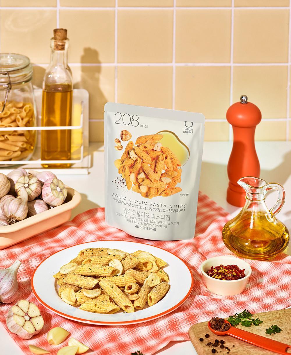 〖OY熱賣零食〗韓國Delight Project Pasta Chips 低熱量香脆意粉薯片(🍅Garlic Tomato香蒜番茄 / 🍄Mushroom Cream蘑菇忌廉/ 🧄 Aglio e Olio蒜香橄欖油 ) - 3種口味選擇