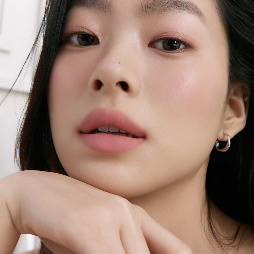 wakemake-Bold-Lip-Blur-Tint01-Sentimental-detail-6