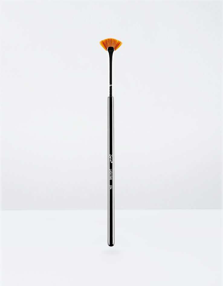 Sigma Beauty E04 Lash Fan Brush 眼睫毛扇形掃