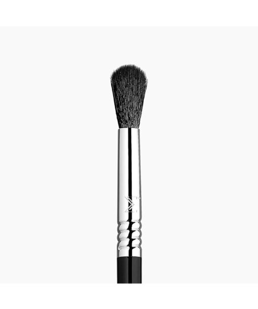 Sigma Beauty E40 Tapered Blending Brush - Black/Chrome