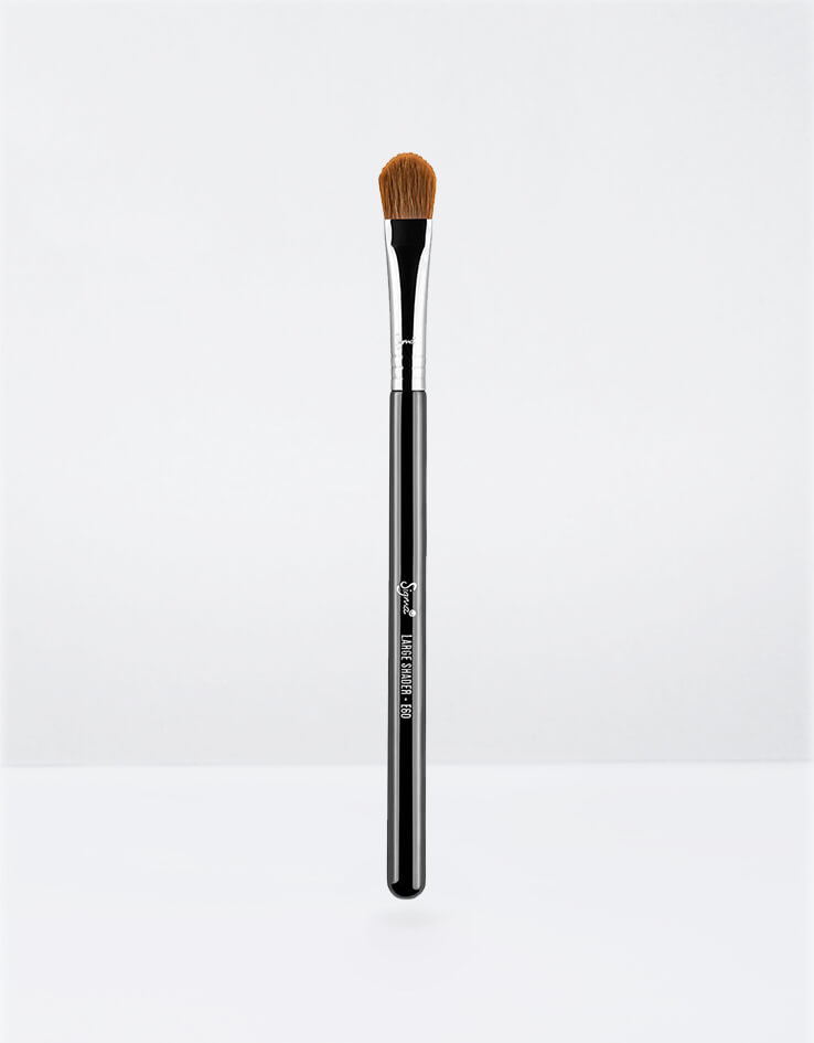Sigma Beauty E60 Large Shader Brush - Black/chrome