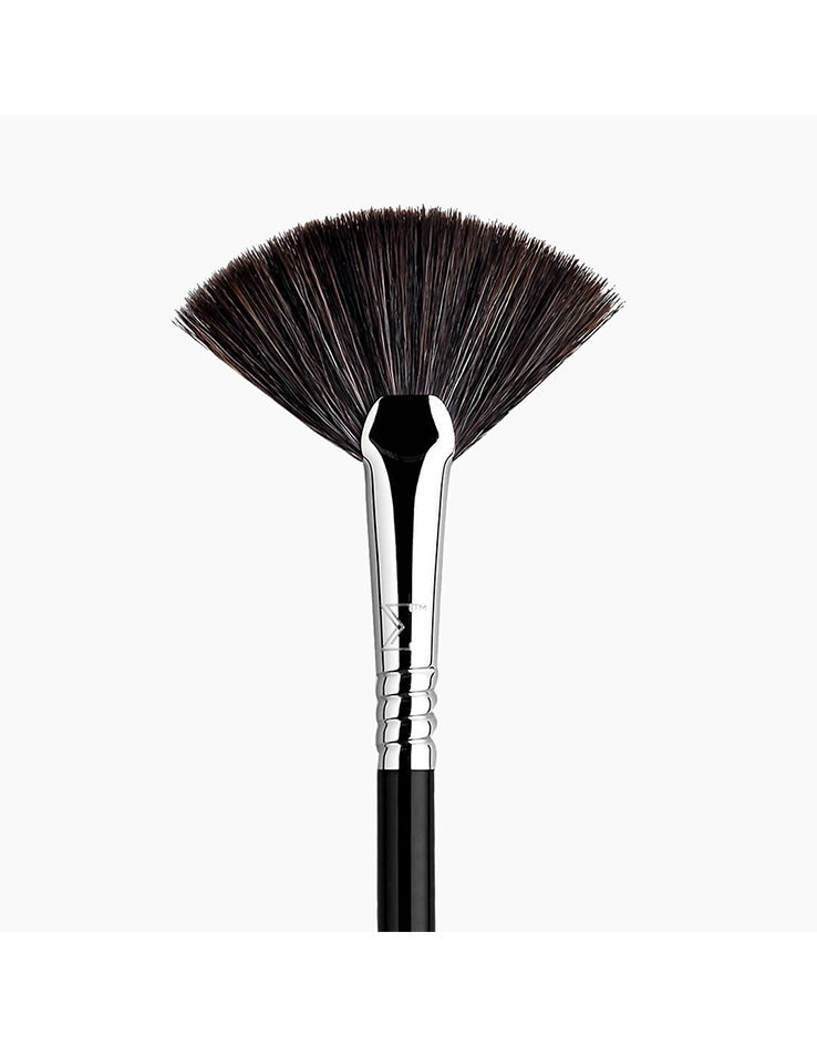 Sigma Beauty F42 Strobing Fan™ Brush
