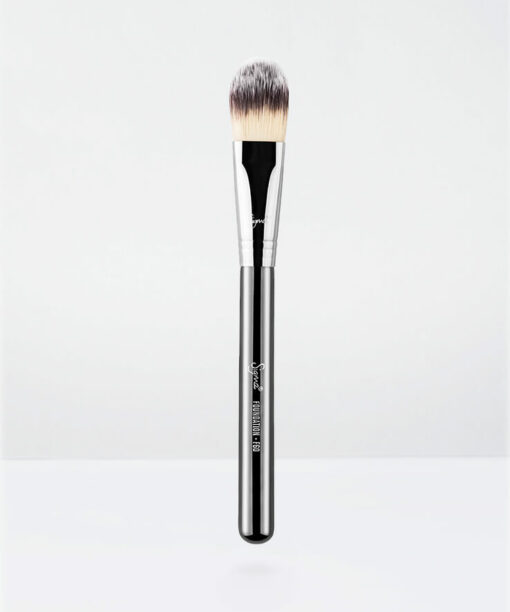 Sigma Beauty F60 Foundation Brush - Black/chrome