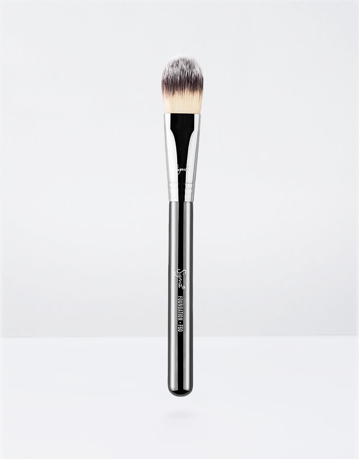 Sigma Beauty F60 Foundation Brush - Black/chrome