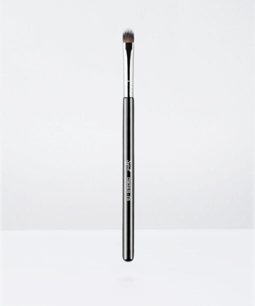 Sigma Beauty F70 Concealer Brush - Black/Chrome