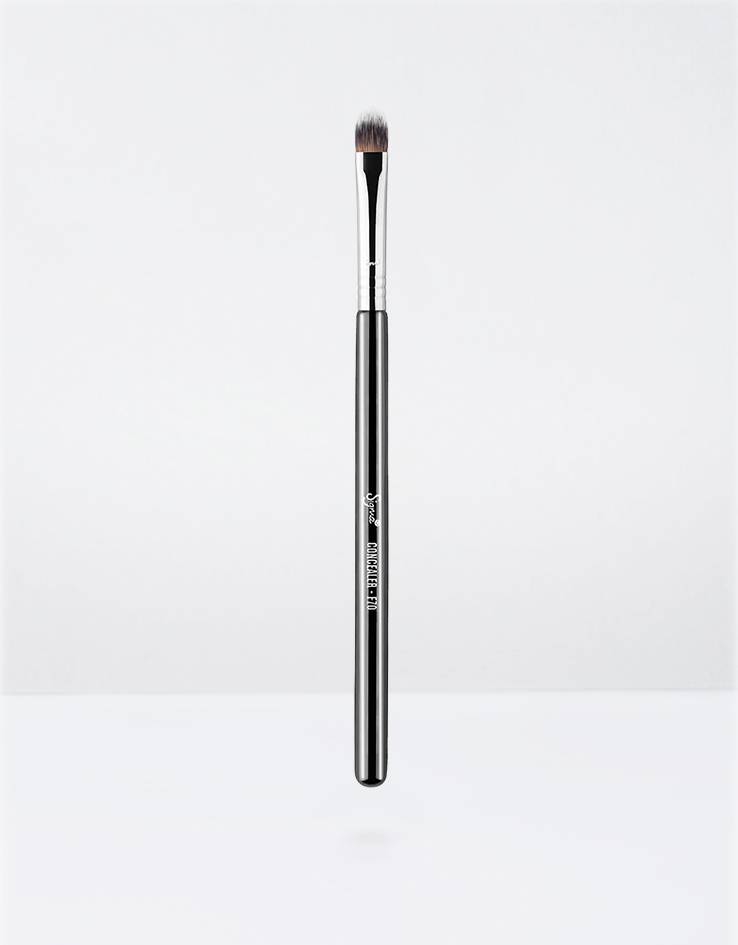 Sigma Beauty F70 Concealer Brush - Black/Chrome