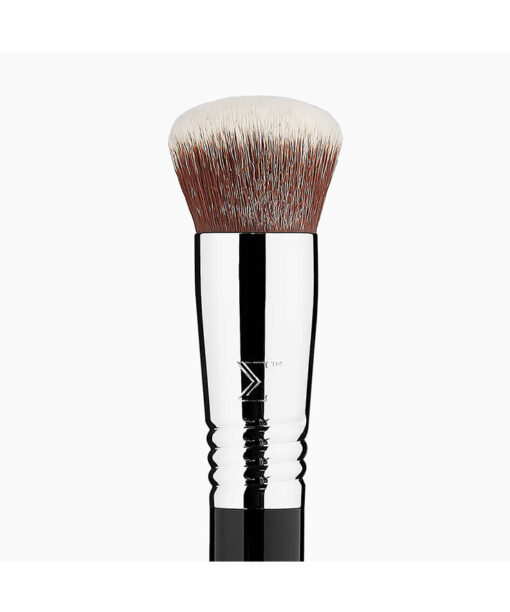 Sigma Beauty F82 Round Kabuki™ Brush